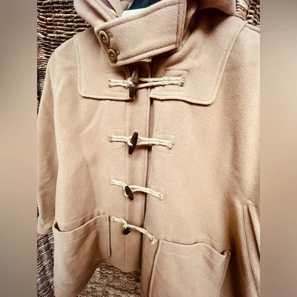 Ralph Lauren Camel Wool Blend Toggle Closure Cape- Youth, Large (12/14)‎
